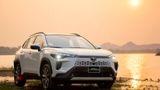 COROLLA CROSS HEV